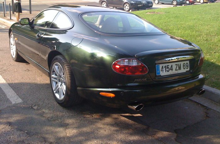 R3 – Jaguar XK8 1998 – Relooking en modèle 2005