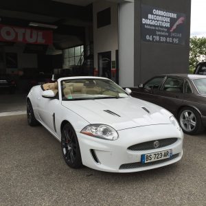 jaguar xkr blanche chez jag passion garage spécialiste Jaguar Lyon